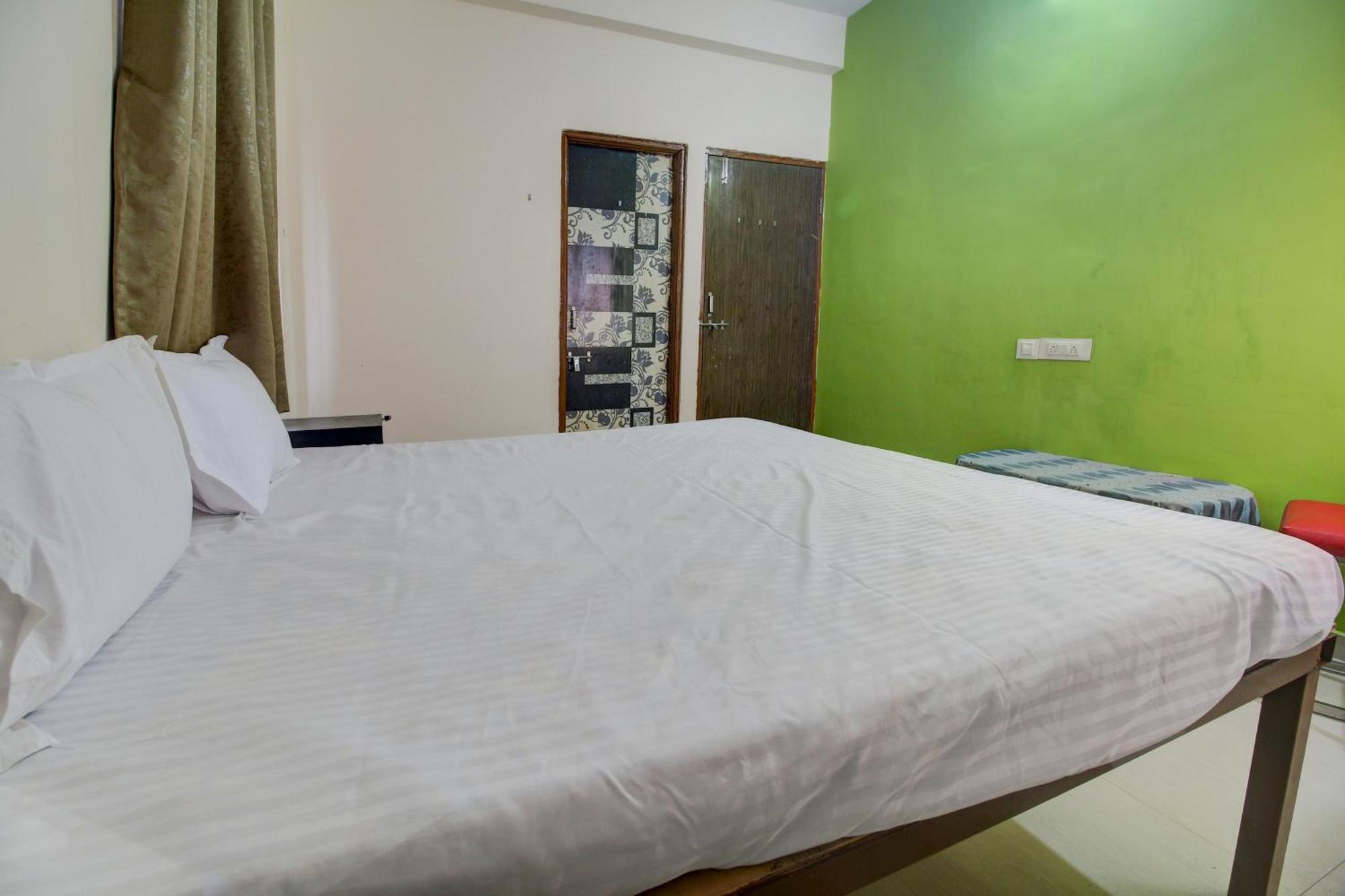 Hotel O Elite Inn Koradi Eksteriør billede